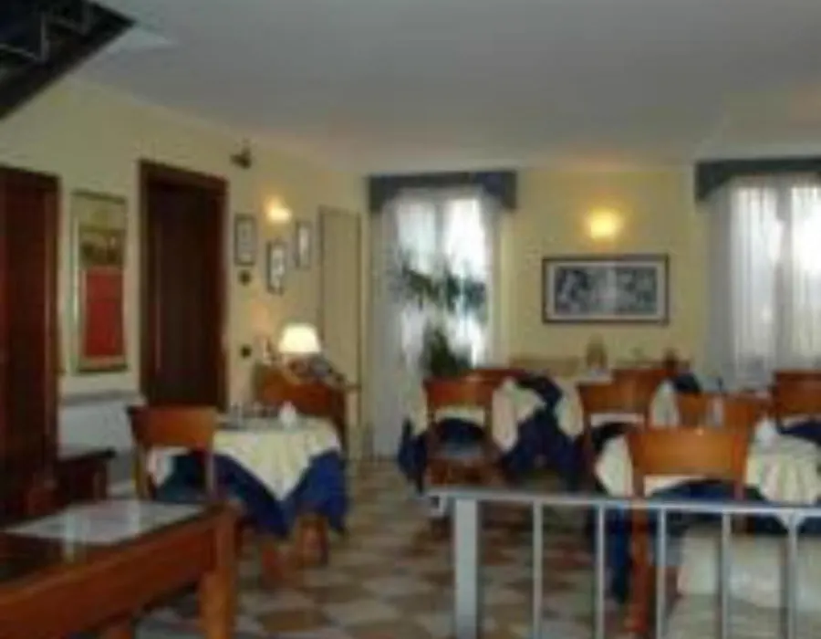 Alloggi Marinella-1